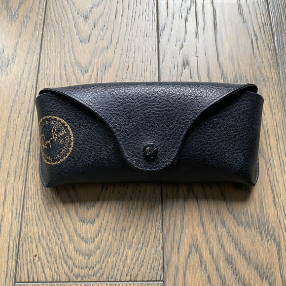 Ray Ban Case - Picture 1 of 1